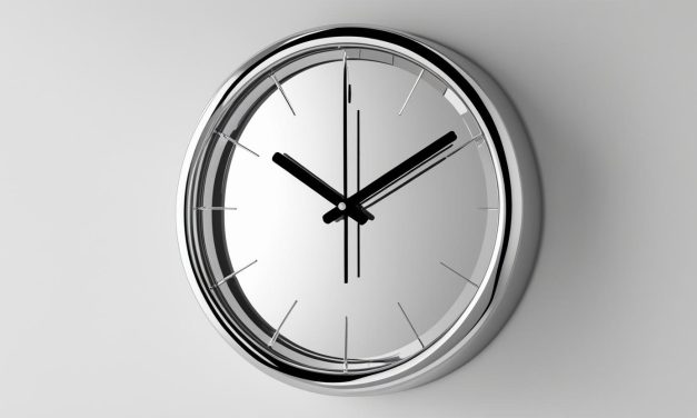 Horário Serviços Administrativos – Agosto